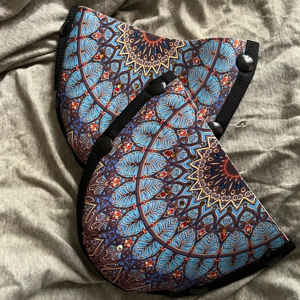 Onesole Dreamcatcher clog topper